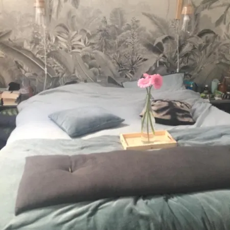 Maison-atelier 3bd Et 3ba Avec Patio Fleuri Au Pied De Montmartre Appartamento Parigi